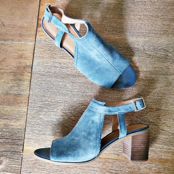 franco sarto blue sandals